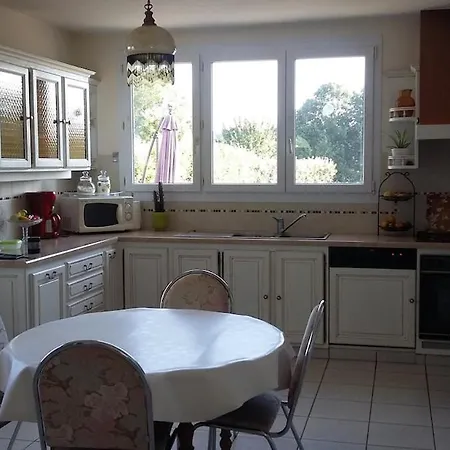 Tatil Evi Les Chataigniers Apremont (Vendee)