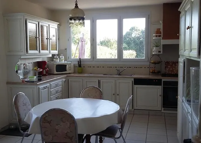 Vakantiehuis Les Chataigniers Apremont (Vendee)